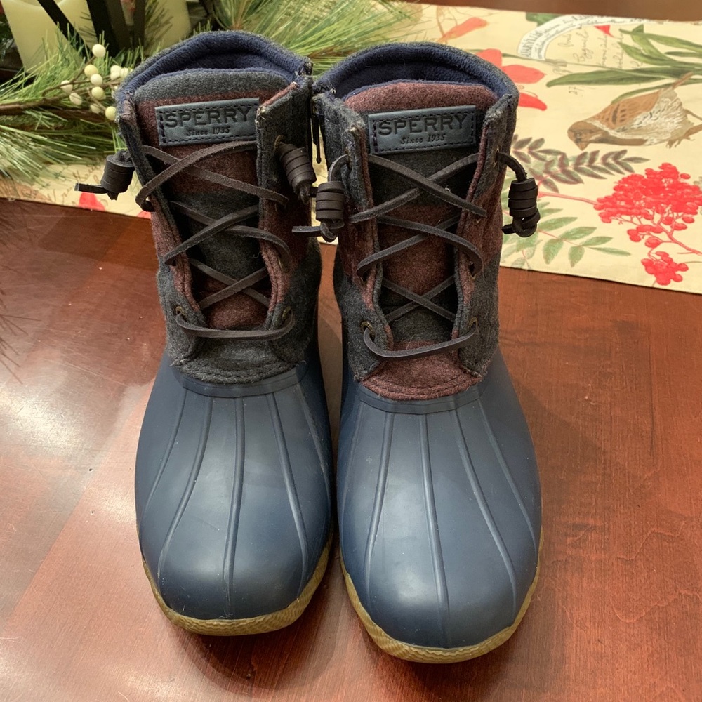Sperry Saltwater Duck Boots Size 7.5
